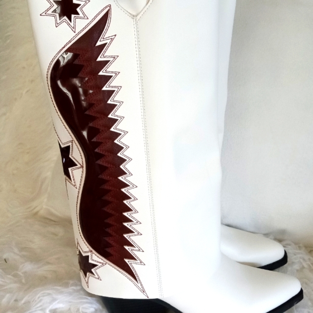 Zodiac so cute Western fold over boots size 10